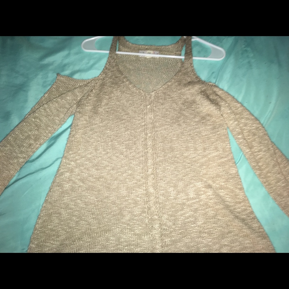 Off the the should sweater